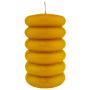 Candela a tronchetto MONISHA con scanalature trasversali, giallo ocra, 15cm, Ø9cm, 69h - Prodotto in Germania