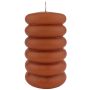 Candela a tronchetto MONISHA con scanalature trasversali, cognac, 15cm, Ø9cm, 69 ore - Prodotto in Germania
