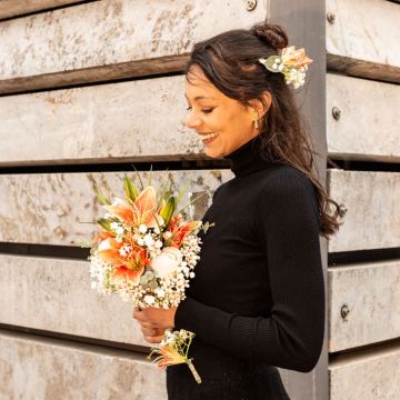 Happy Bride - bouquet da sposa individuale per Tamara con spilla e cerchietto per capelli