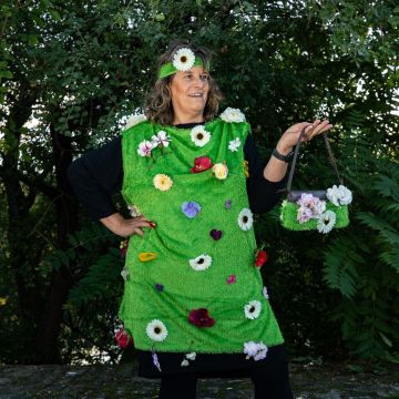Costume di Carnevale - Kerstin vi invita a raccogliere i fiori Costume di Carnevale - Kerstin vi invita a raccogliere i fiori