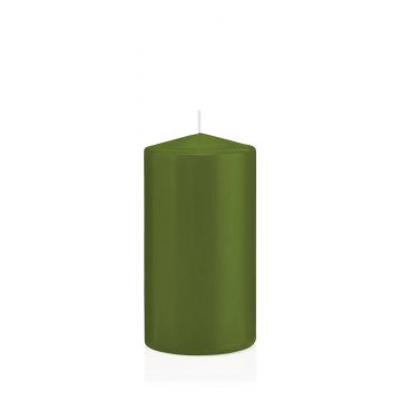 Candela votiva / Candela a colonna MAEVA, verde oliva, 15cm, Ø8cm, 69h - Made in Germany